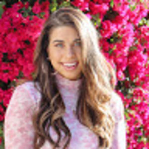 Meet your Posher, Caroline